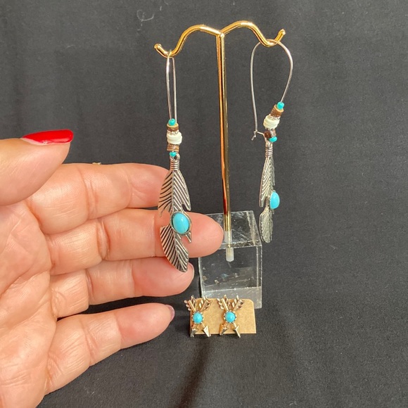 NWOT BOHO Hanging Earring with matching Stud earring - Picture 2 of 5